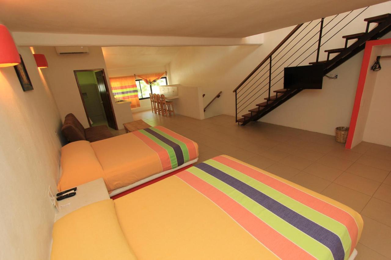 Hotel Plaza Tangolunda Exterior foto